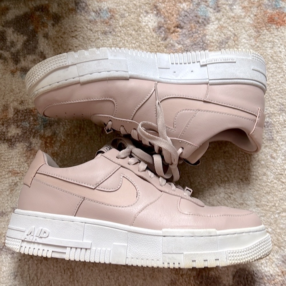 Air Force 1 Pixel "Particle Beige" Sneakers